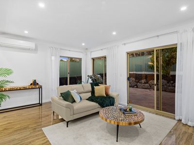 20 Ten Seldam Circle, Winthrop