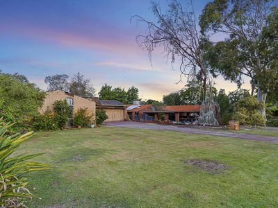 36 Bedwell Crescent, Booragoon