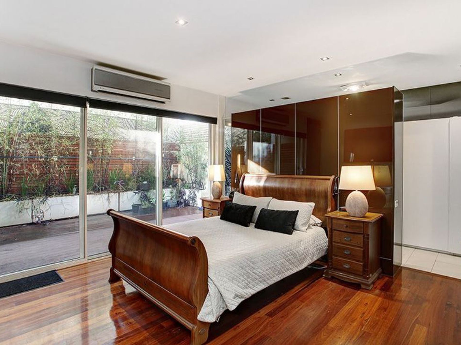 10 Ryans Lane, Williamstown