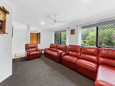 68 Illoura Place, Cooroibah