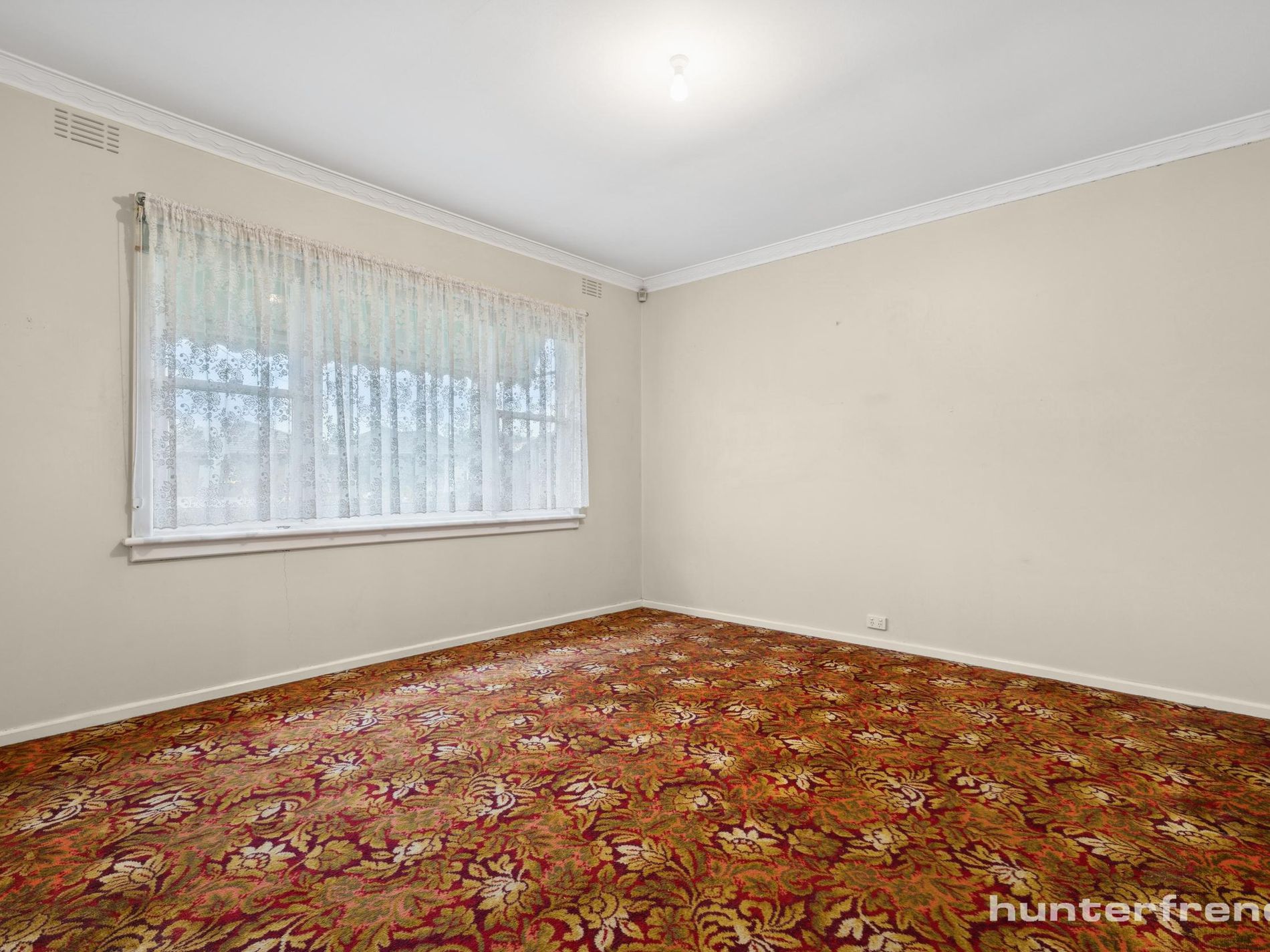 12 Bruce Street, Laverton