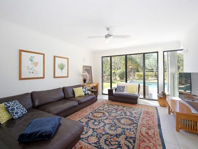 2 Tingara Court, Tewantin