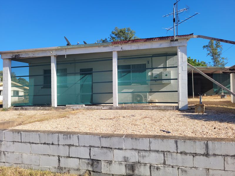 57 ROCKHOUND ROAD, Sapphire Central