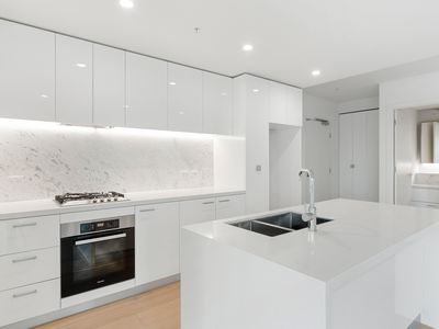 M712 / 188 Macaulay Road, North Melbourne