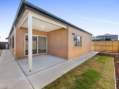 6 Fothergil Grove, Truganina