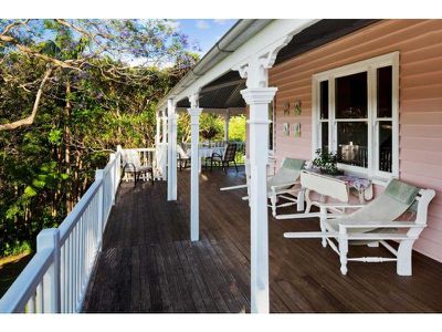 7-17 Western Avenue, Montville