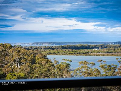 22 Bellbird Crescent, Merimbula