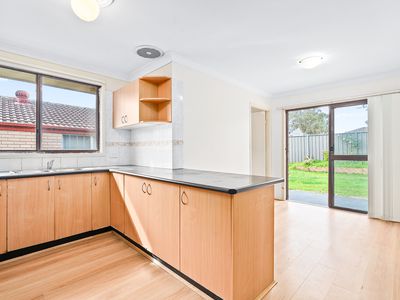5 Malvern Close, St Johns Park