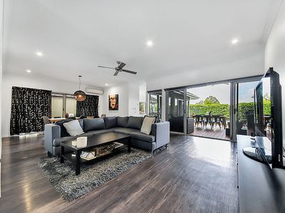 77 Mossvale Drive, Wakerley