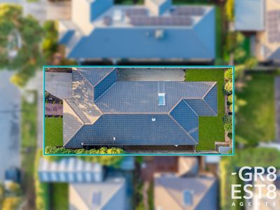 30 Lemon Grove, Cranbourne West