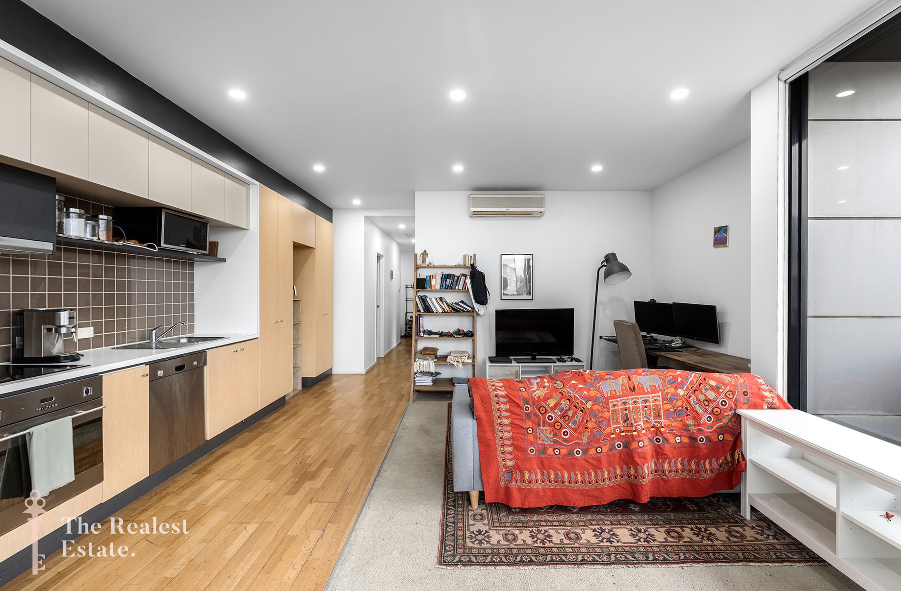 305 / 33 Wreckyn Street, North Melbourne, North Melbourne - Thumbnail 2