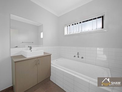 2 Rosebud Street, Tarneit