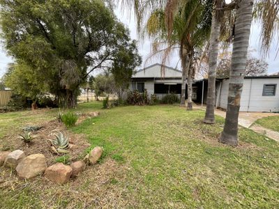 3 Renfree Street, Forbes