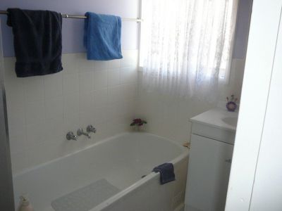 8 Geranium Court, Greenvale