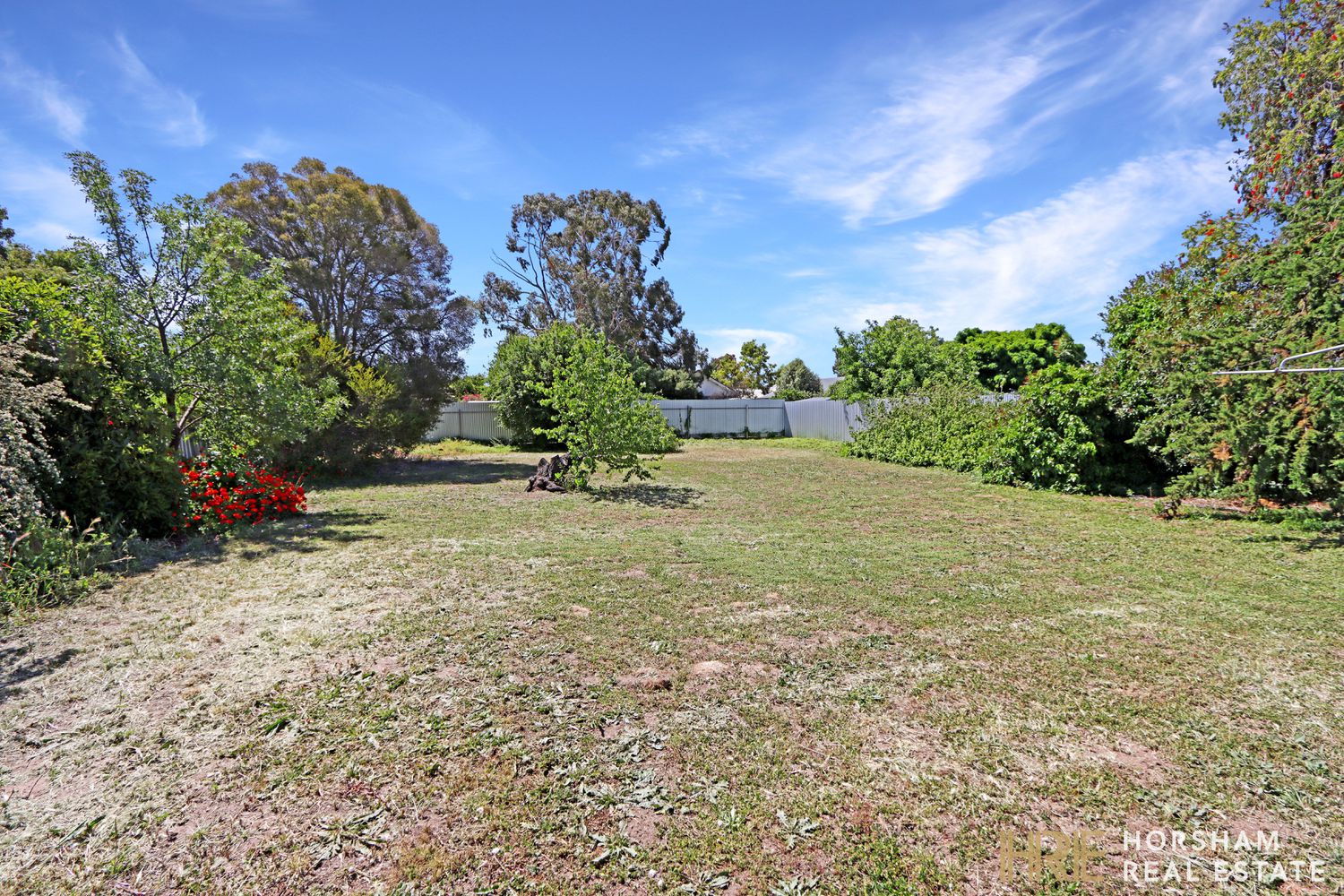 8 Federation Avenue, Horsham
