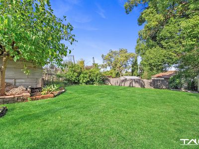 27 Hawkesbury Road, Westmead