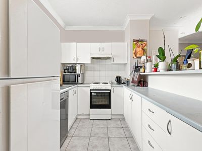 24 / 17A-17B Upward Street, Cairns City