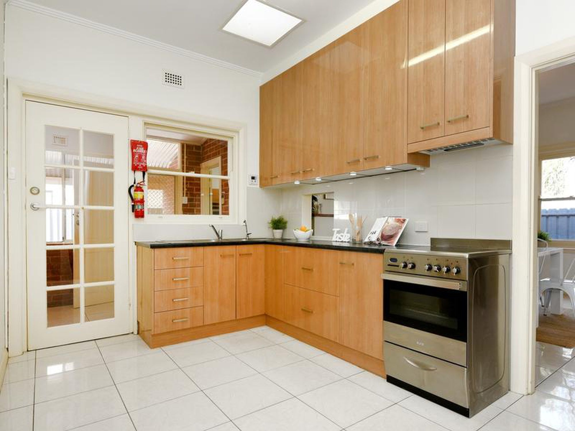 5 Mines Road, Campbelltown