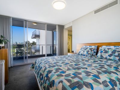 407 / 30 The Circus, Burswood