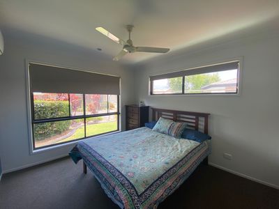 130 / 230 Pulgul Street, Urangan