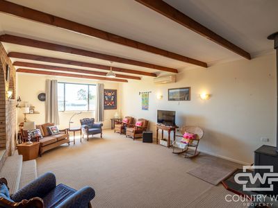 121-123 Oliver Street, Glen Innes