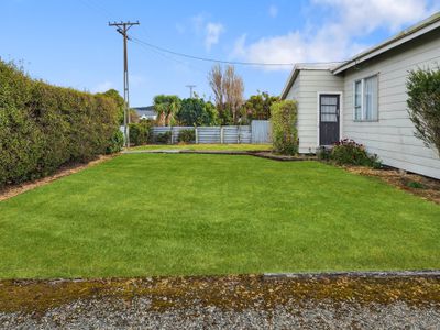 16 Leader Street, Riverton