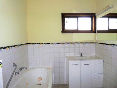 14 Smythe St, Avenel