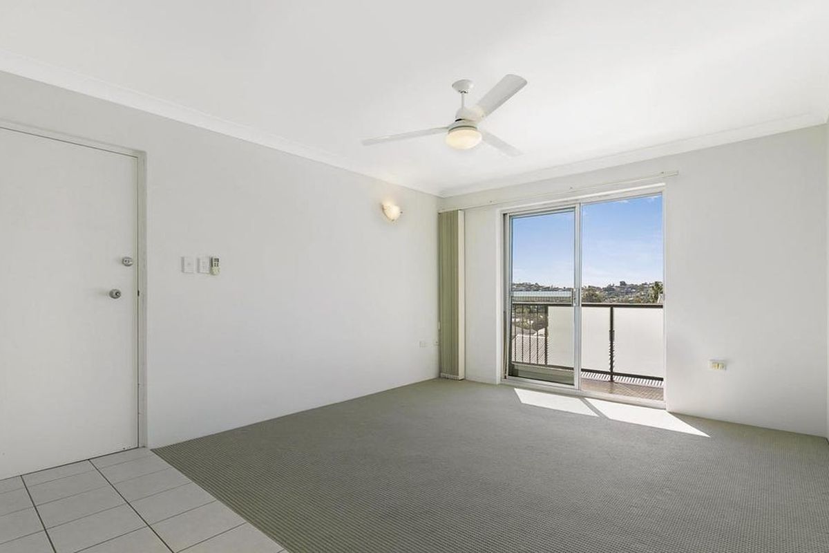 7 / 39 Princess Street, Bulimba