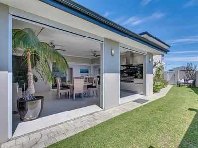 27 Moonlighter Way, Yanchep