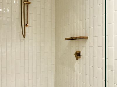 4107 / 464 Collins Street, Melbourne