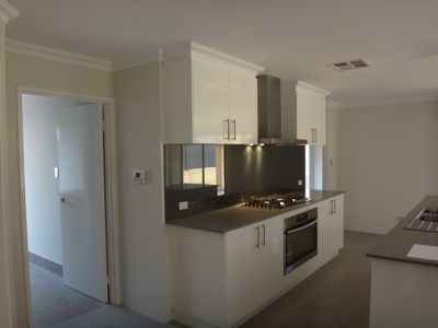 37 Teasel Way, Banksia Grove