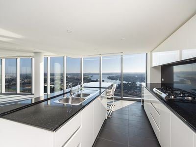 1405 / 96 Bow River Crescent, Burswood