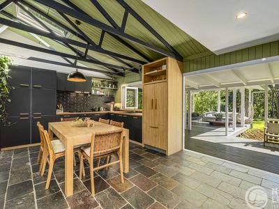 584 The Pocket Road , The Pocket