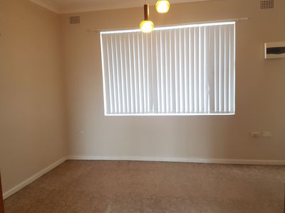 1 / 284 Cowper Street, Warrawong