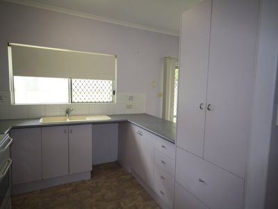 10 Edmonds Close, Bentley Park