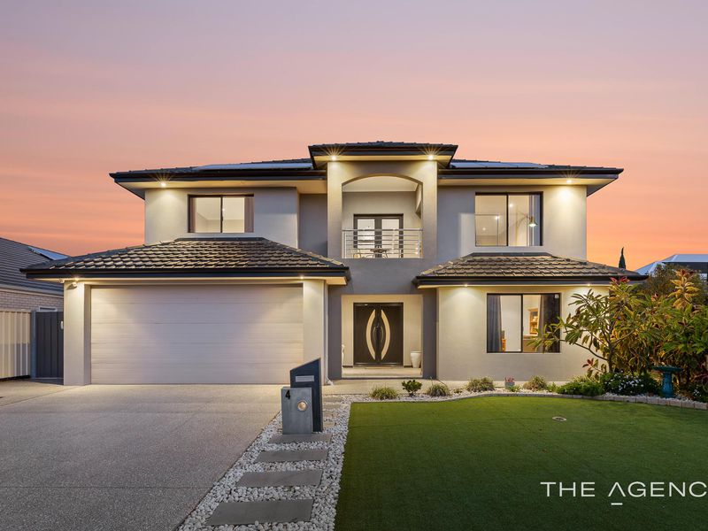 4 Sandford Avenue, Lake Coogee