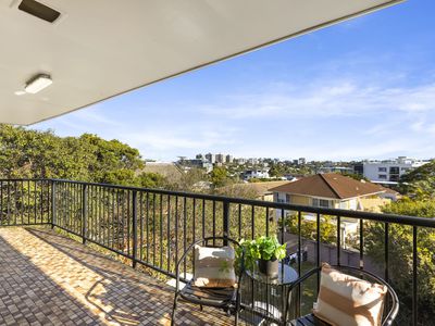 12 / 4 Sheehan Street, Milton