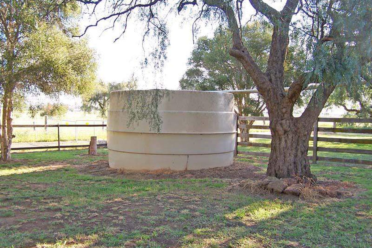 3075 McEwen Road, Stanhope South