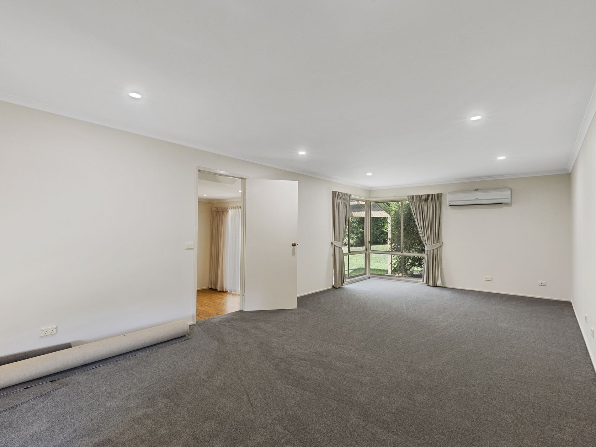 2 HEFFEY COURT, Seymour