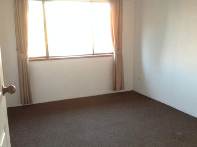 3 / 16 Hurry Crescent, Warrawong