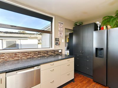47 Batten Grove , Pines Beach