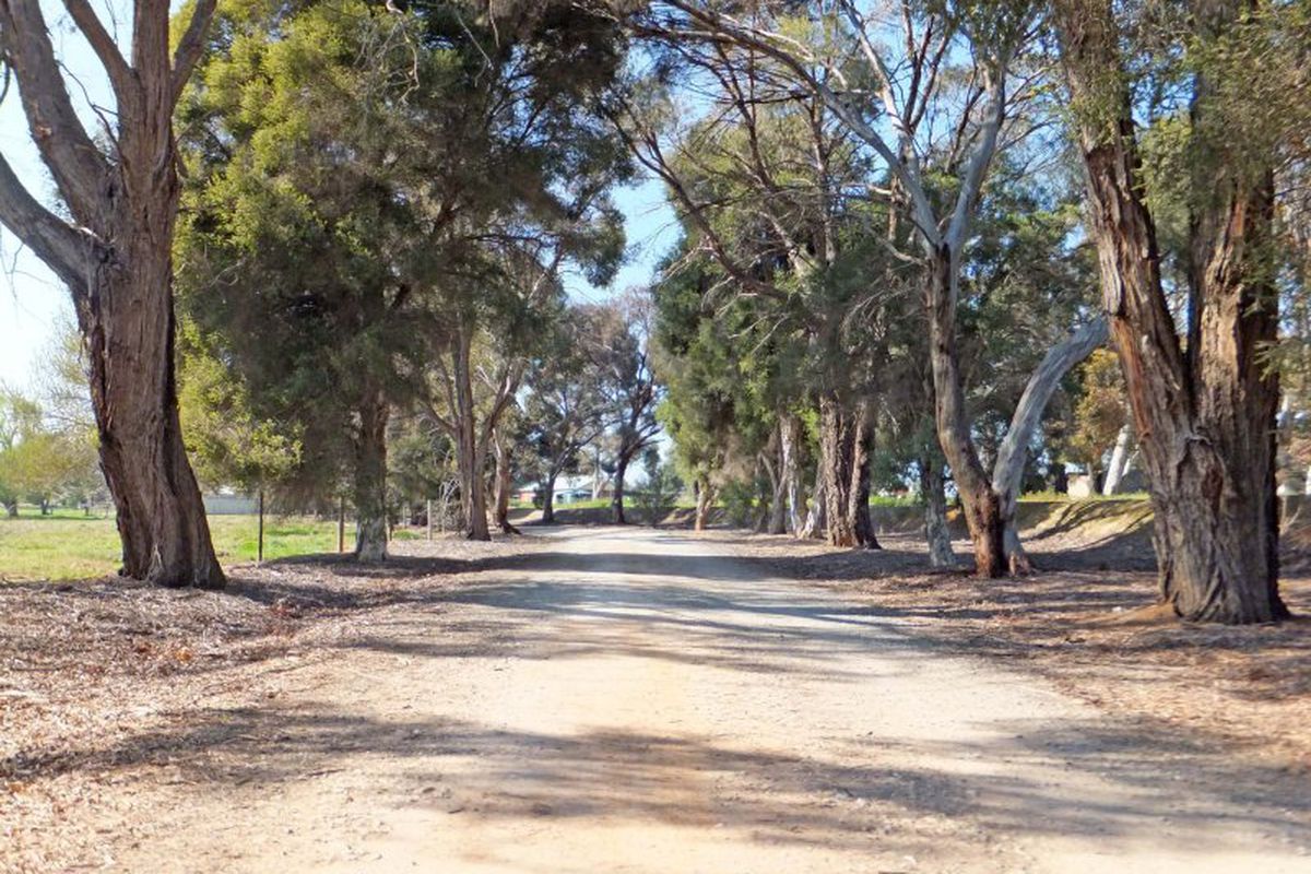 620 Henderson Road, Tongala