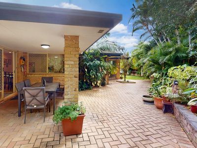4 Gembrook Court, Parkwood