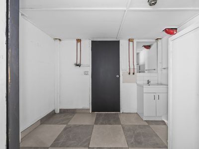 8 Lower Cross Street , Goodna