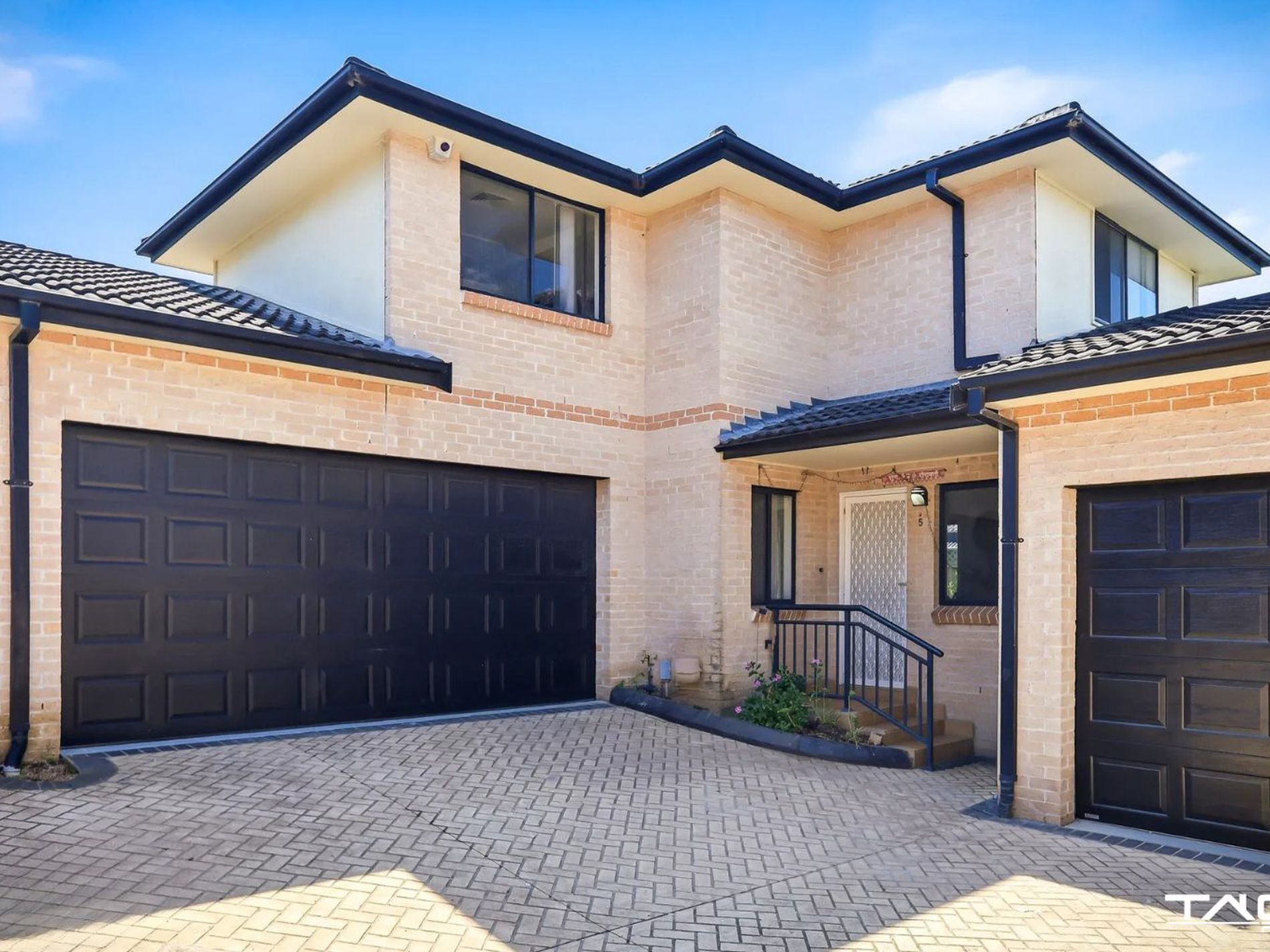 5 / 117-119 John Street, Merrylands, Merrylands - Image 1