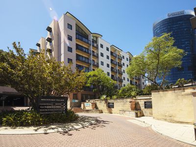 16 / 110 Mounts Bay Road, Perth