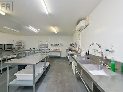 5 / 9 Parkes Street, Cockburn Central