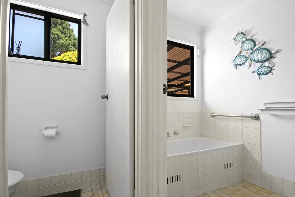 115 Princes Highway, Bodalla