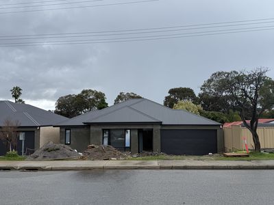 10 Brolga Promenade, Willetton