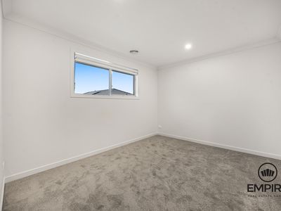 14 Sandalwood Crescent, Clyde North